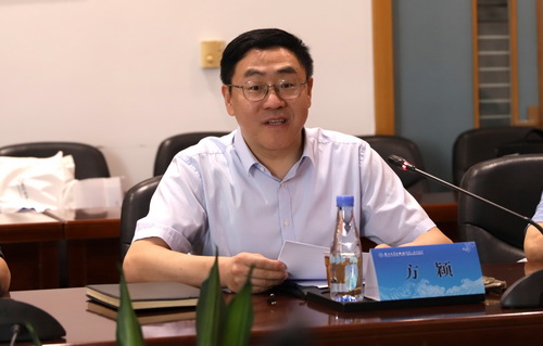 方颖_调整大小.JPG